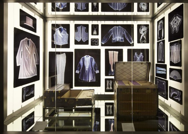 Louis Vuitton Flagship Store Window Display: Stephen Sprou…